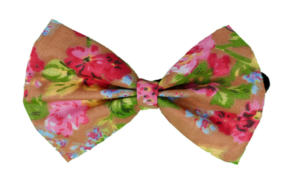 Petal cotton dog bow, size 4, sand