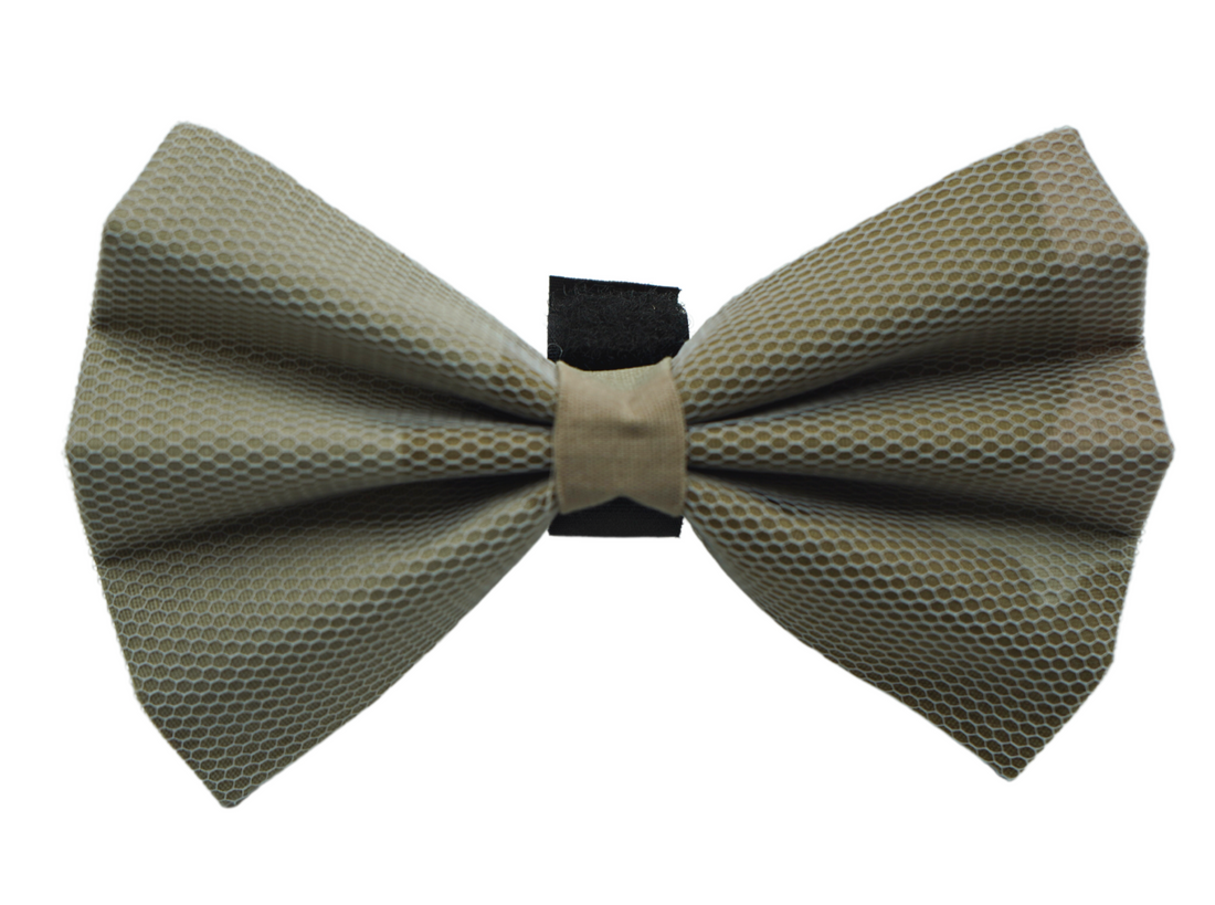 Pets Ribbons Camo Dog Bow with Black Net