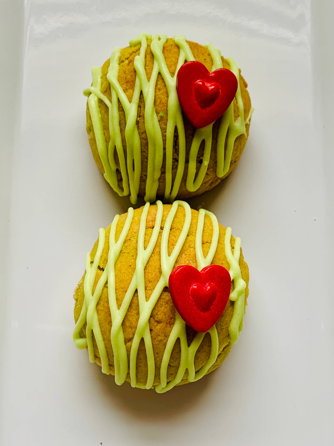 Grinch Cakeball — Dog Treats (Case of 12)