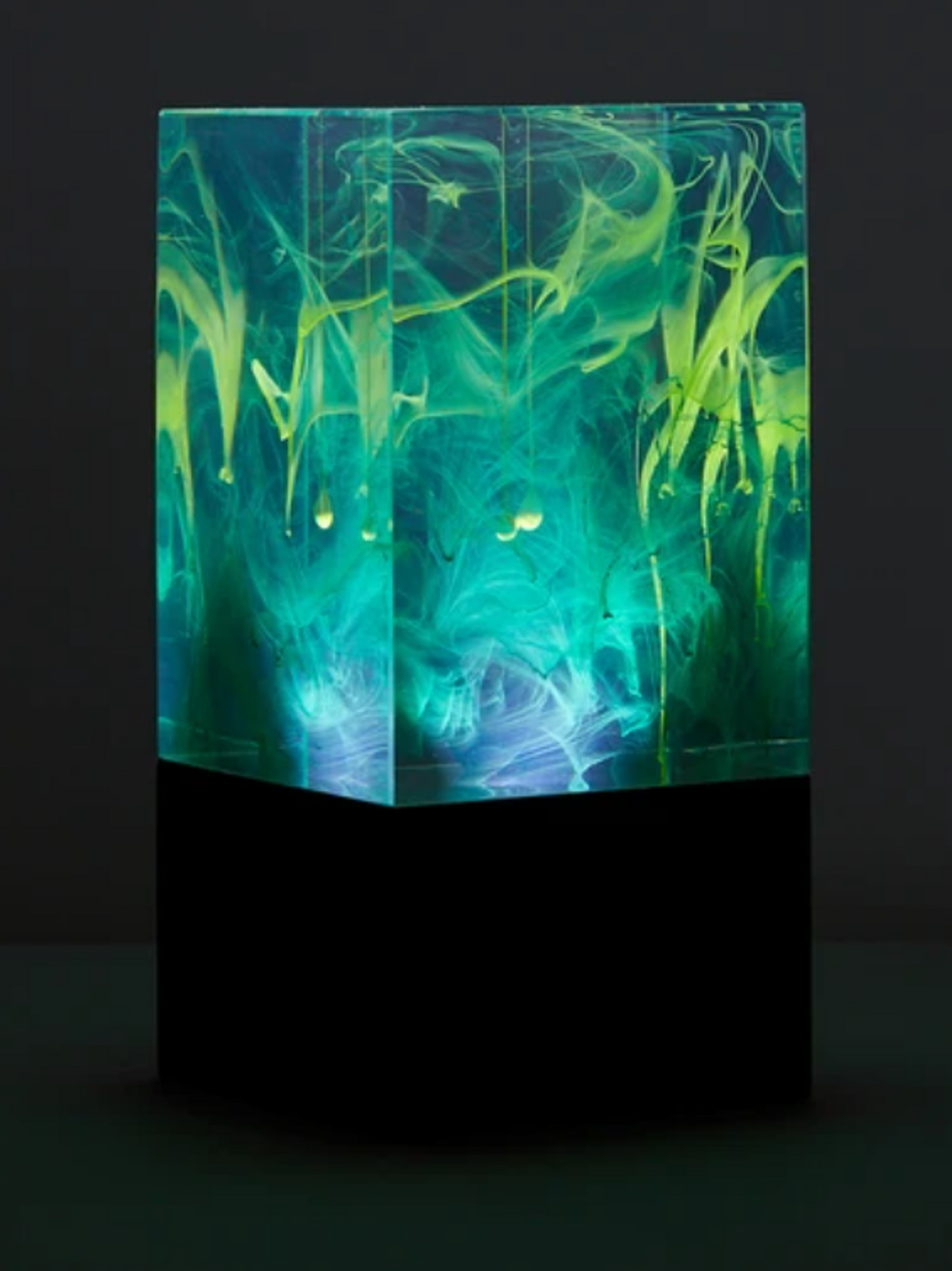 EP Light Aurora Resin LED Table Decor Lamp