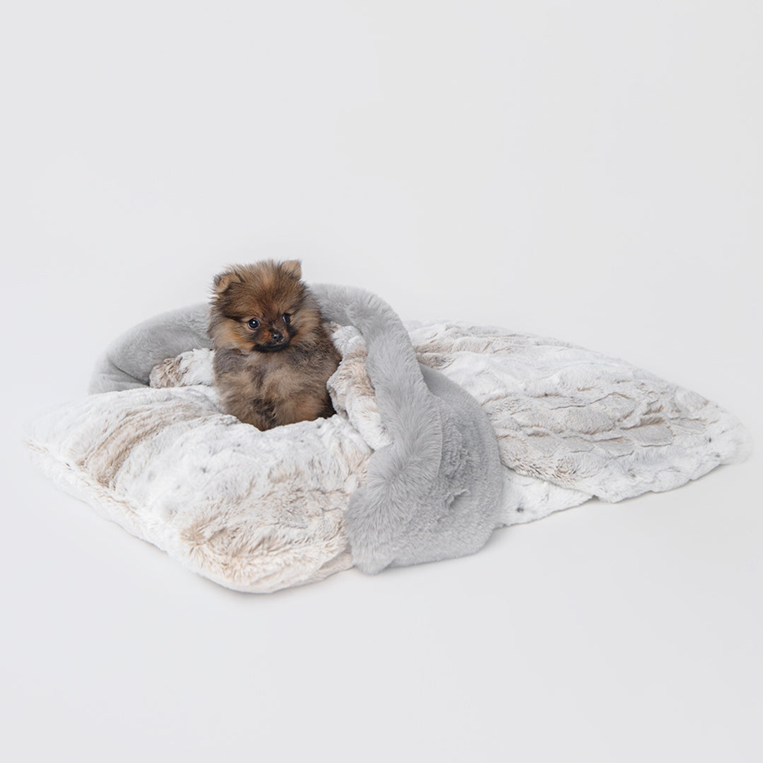 Ritz Hideaway Cave Dog Bed