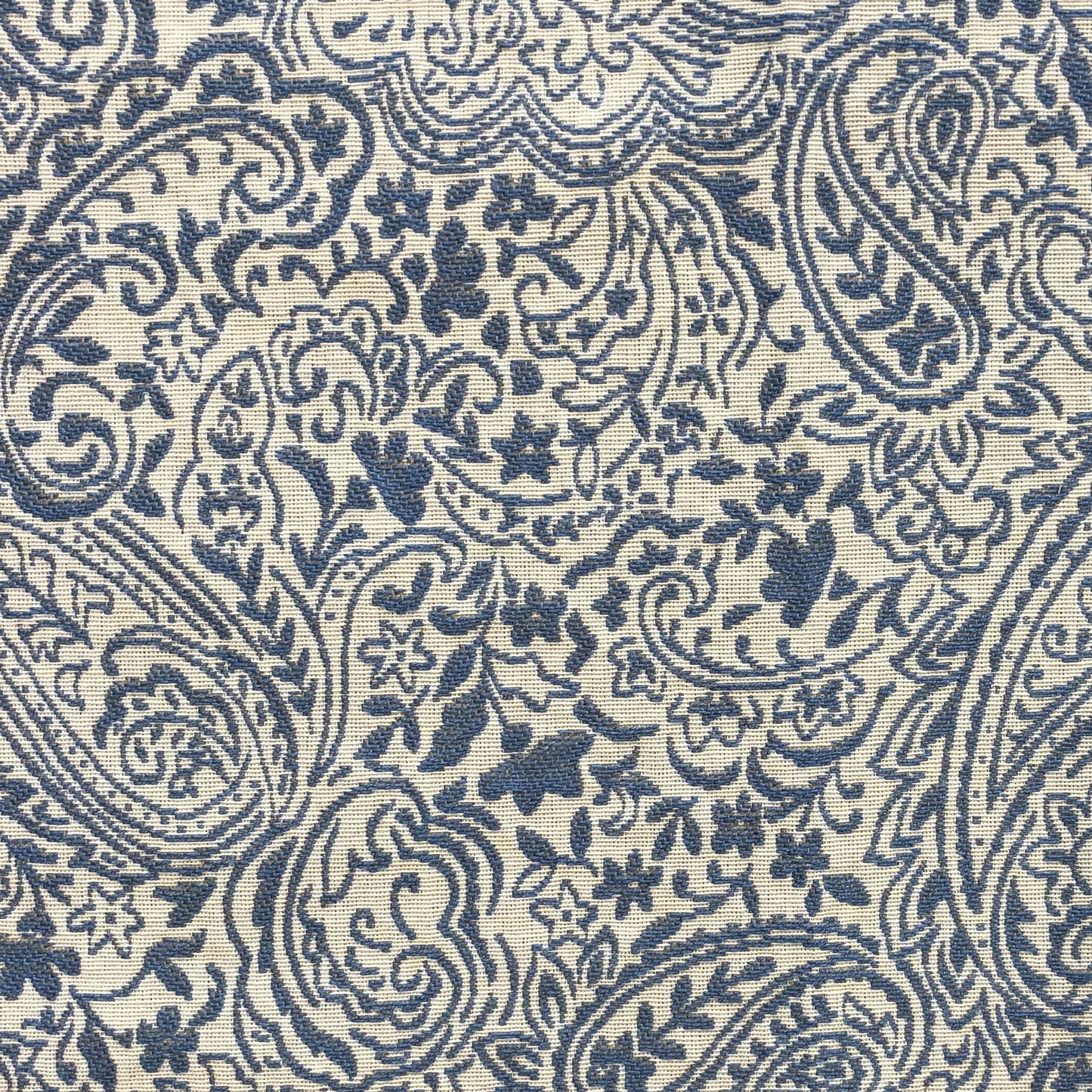 Plutus Kingston Waverly Blue and Ivory Luxury Throw Pillow