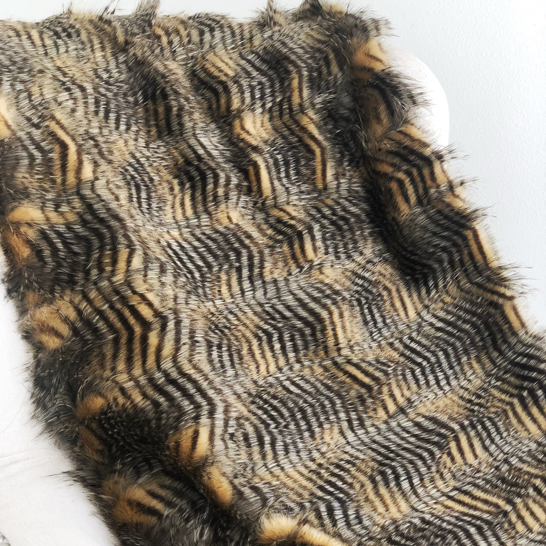 Plutus Porcupine Mocha Faux Fur Luxury Throw