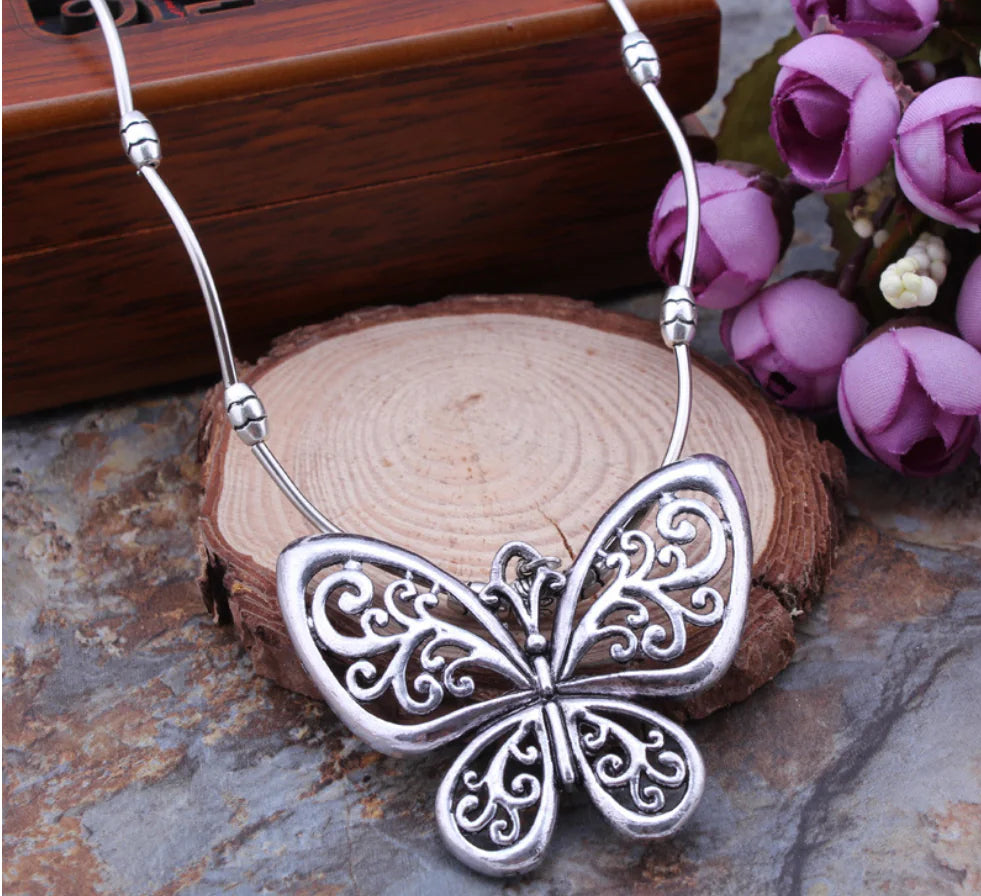 Hollow Butterfly Pendant Necklace — Adjustable Chain - Image 8