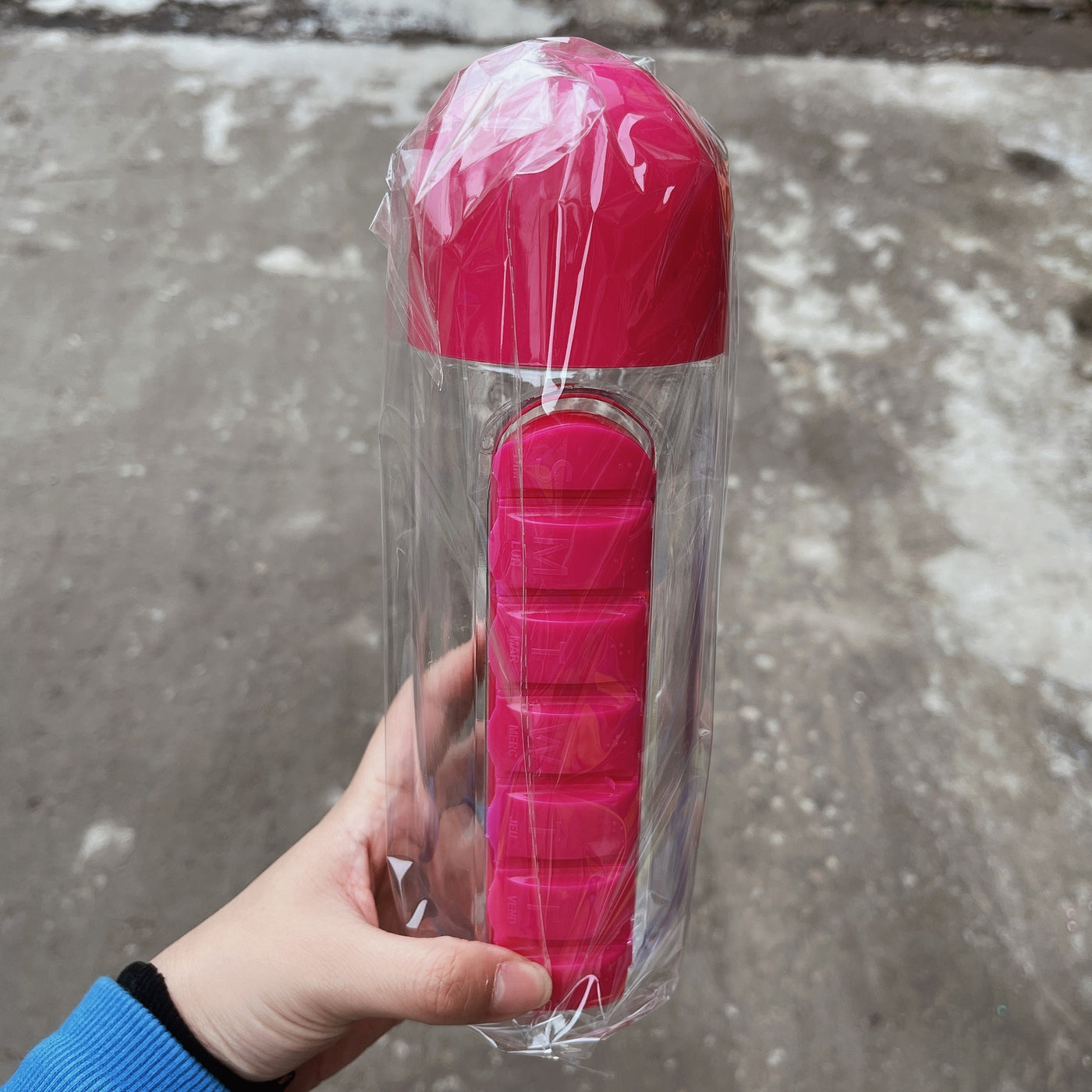 Multifunctional Two-in-One Water Bottle Pill Organizer