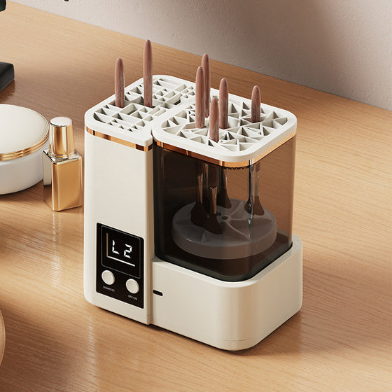 Fully automatic makeup brush cleaner