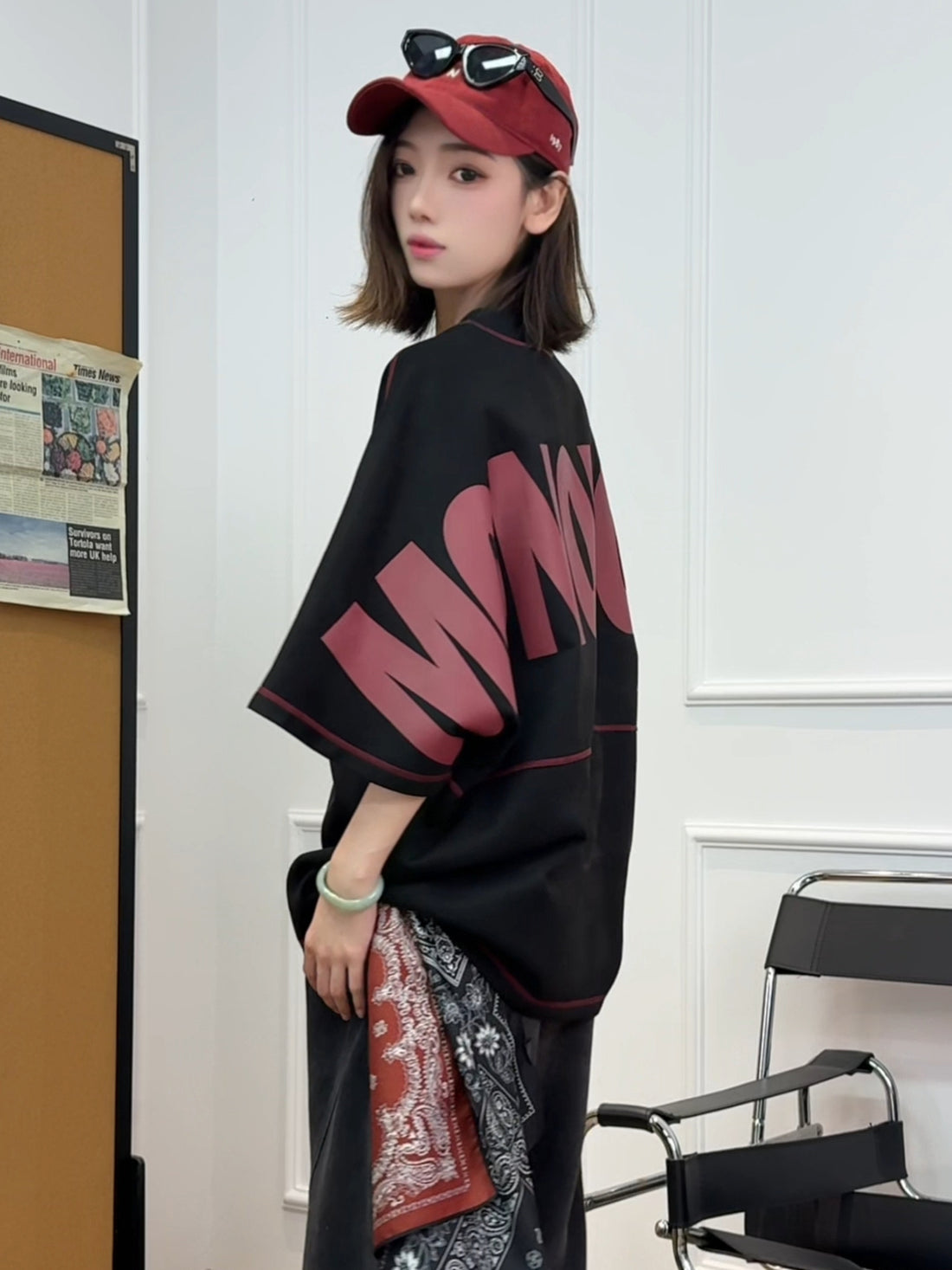 Letter-stitched design short sleeve shirt