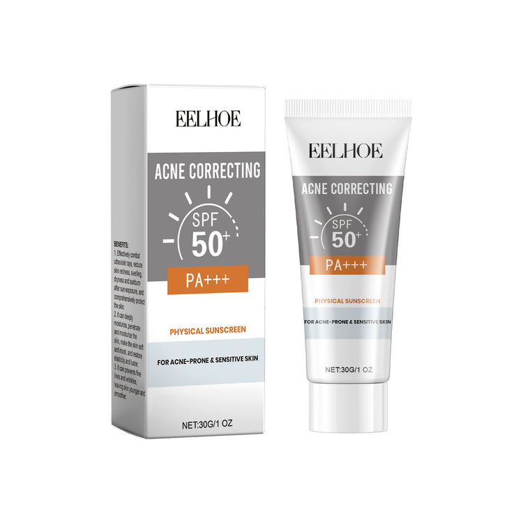 Hydrating SPF Sunscreen Cream on skin finish