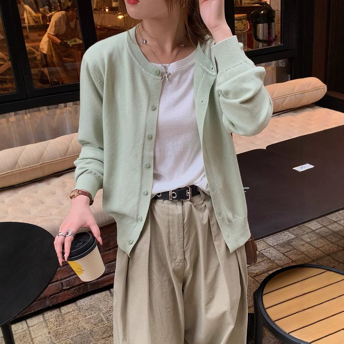 Women's long sleeve solid color knit cardigan with buttons, photo 3