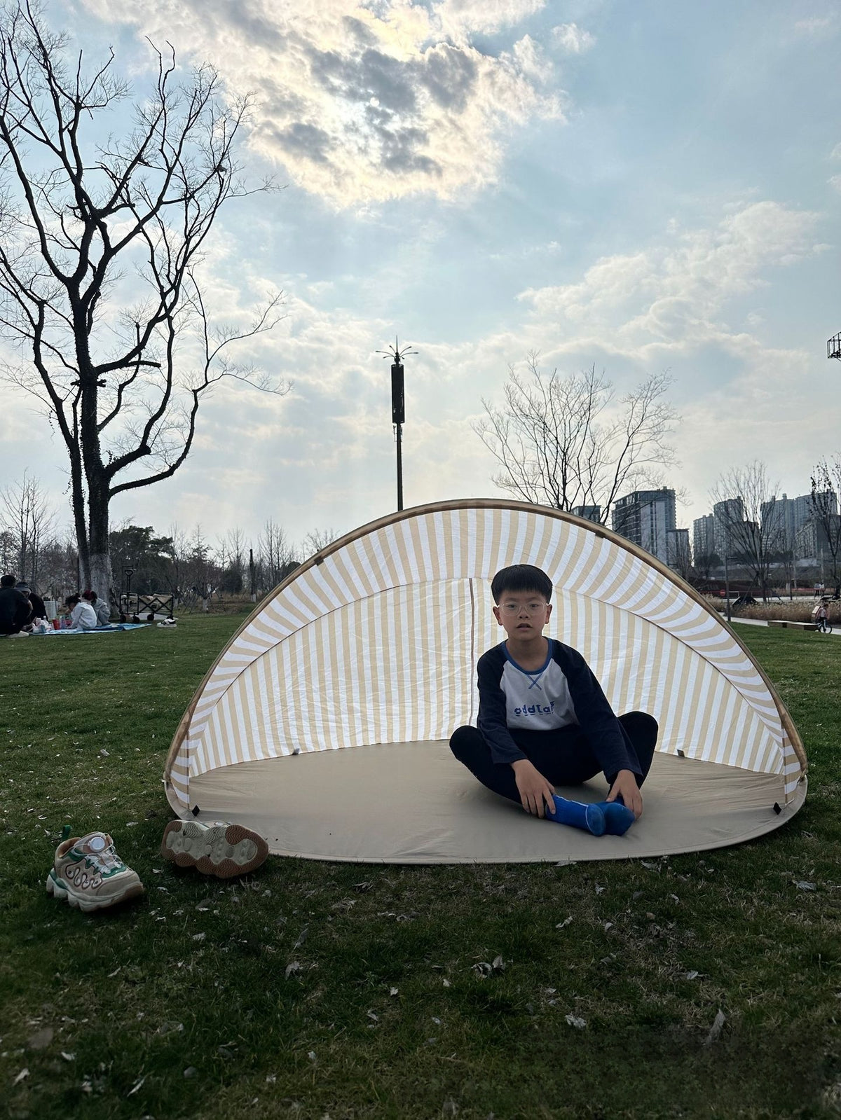 Portable Quick Setup Beach Sun Shelter Tent