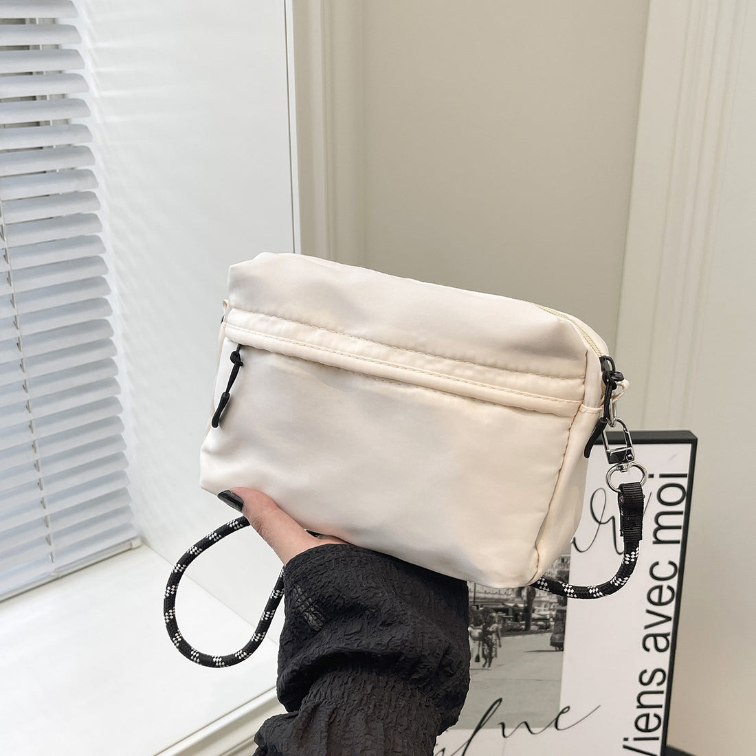 Women's lightweight nylon mini square crossbody camera bag, photo 6