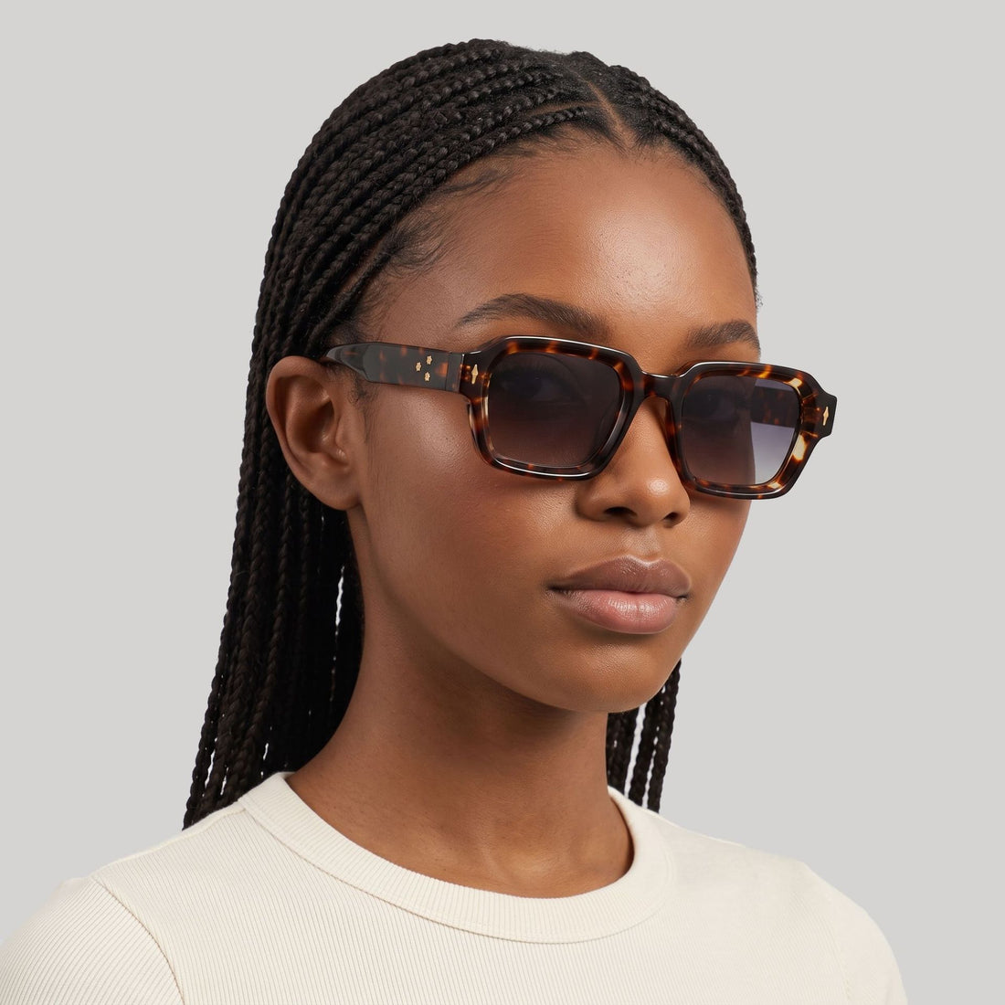 Retro Square Frame UV400 Protection Lightweight Sunglasses