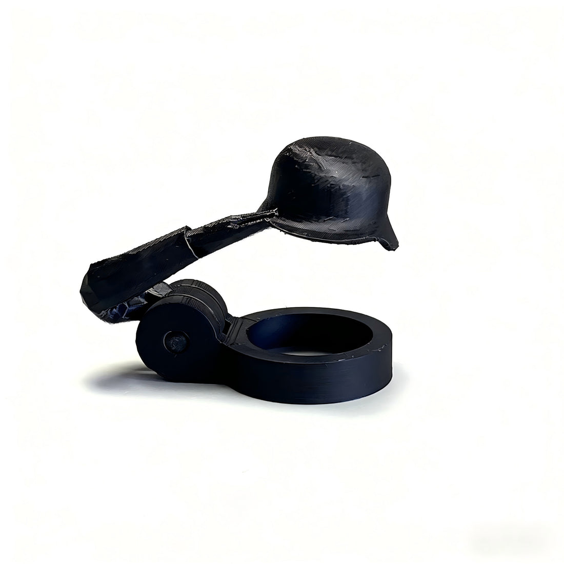 Soldier Salute Beer Bottle Helmet product image 1