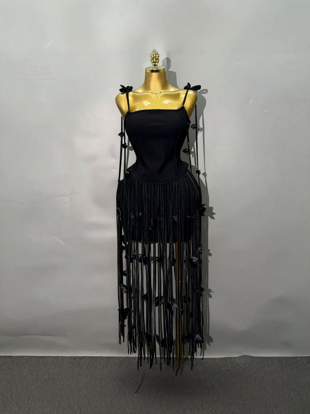 Elegant Tassel Strap Evening Dress