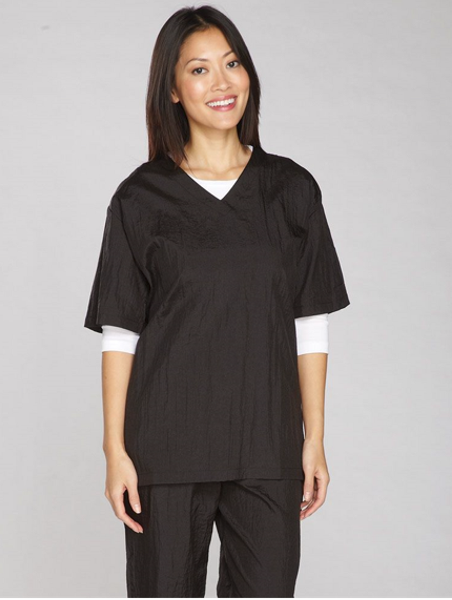 Top Performance V-Neck Grooming Smock