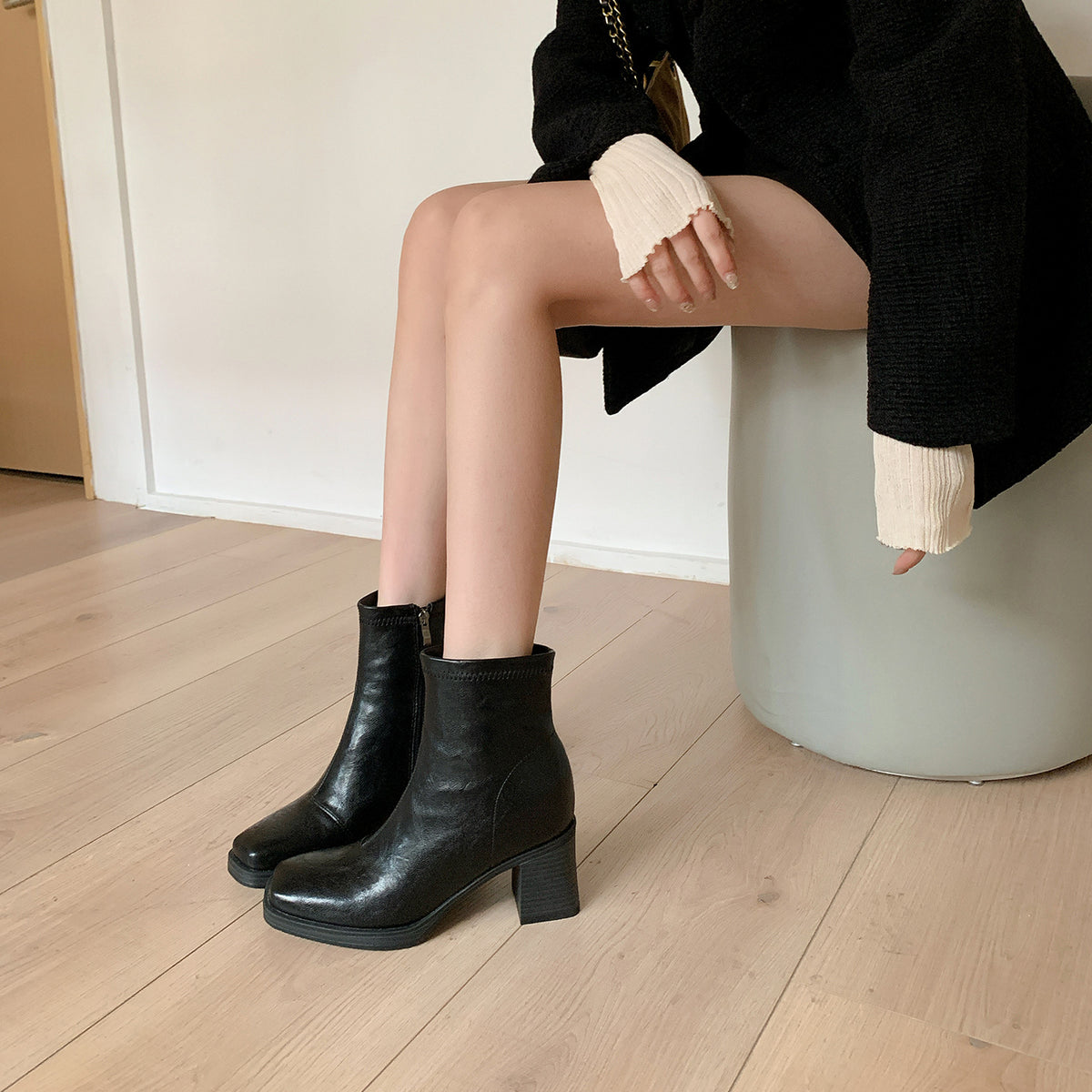 Women's Retro Square Toe Short Boots with Invisible Height Increase