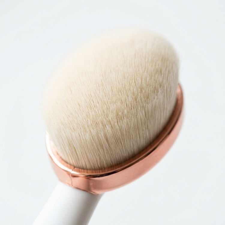 10-Piece Oval Beauty Brush Set — detail