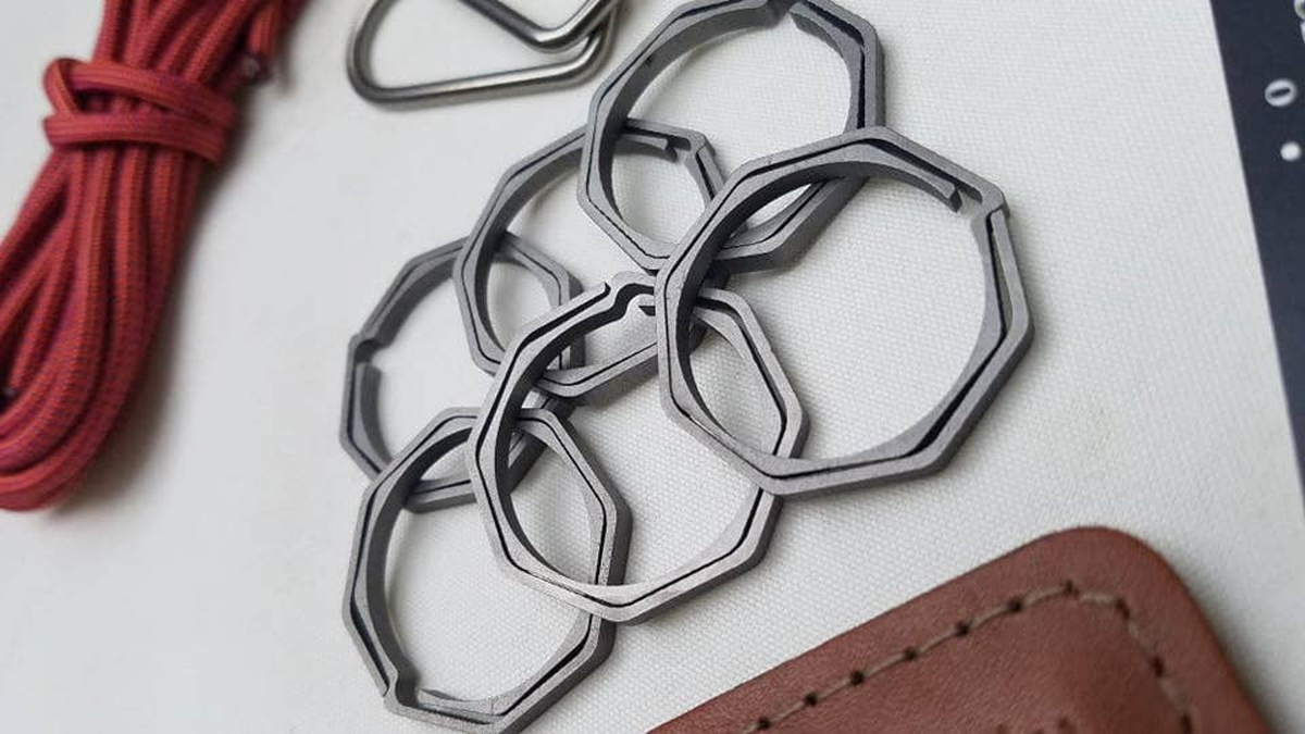Thoriam Octagon Titanium Keyring