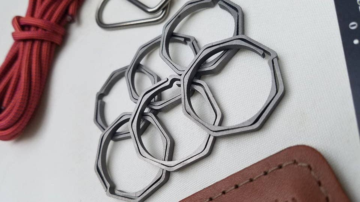 Thoriam Octagon Titanium Keyring