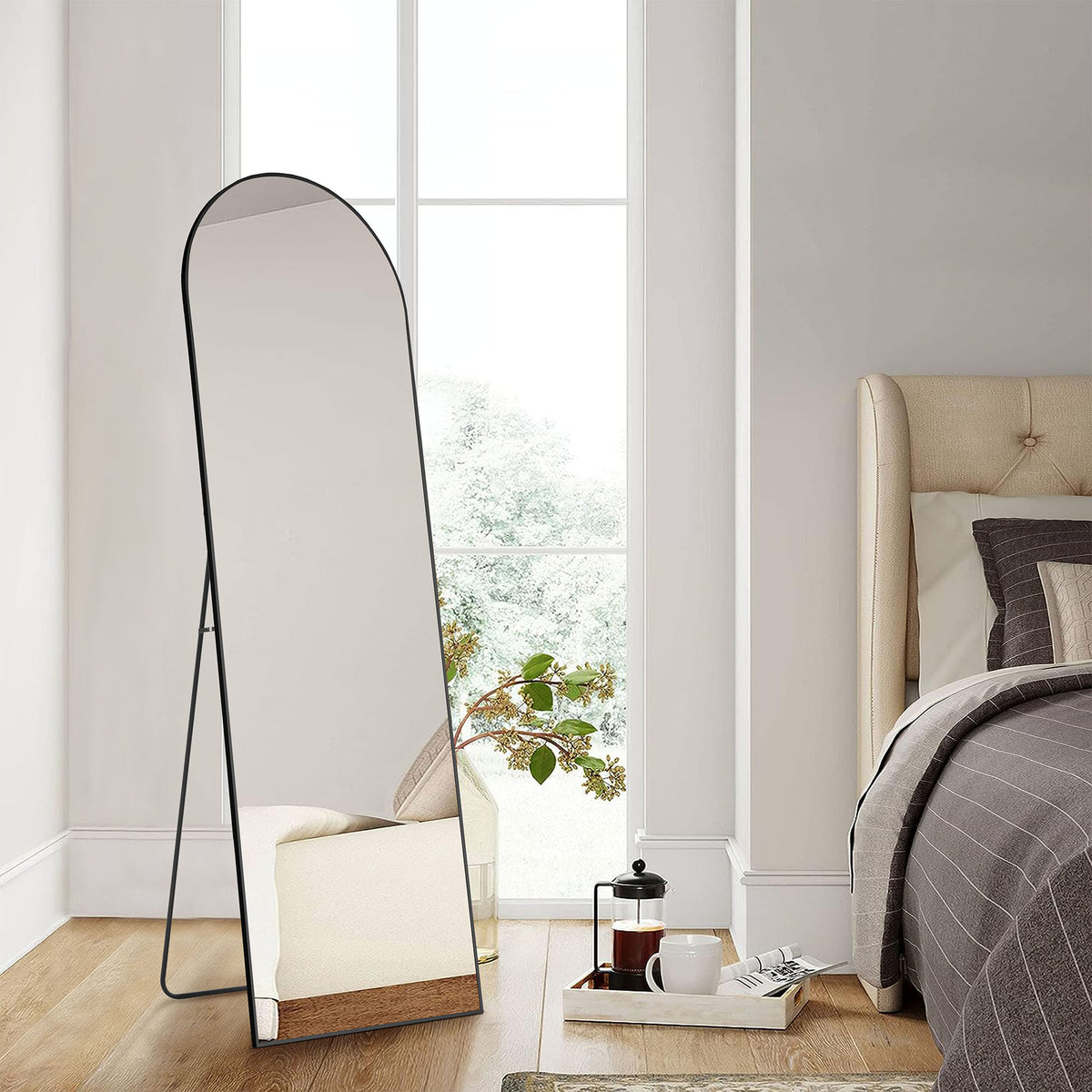 Floor Standing Wall Mirror with Aluminum Alloy Frame
