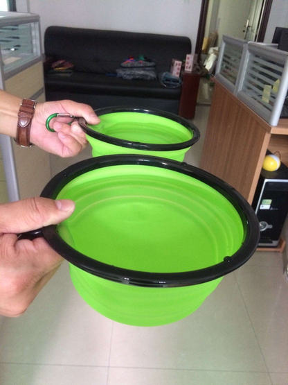 Mr. Peanut's Collapsible Silicone Travel Pet Bowls