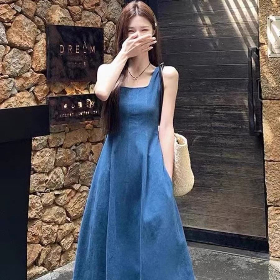 Denim dress