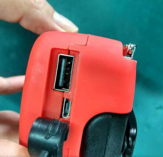 Radio Flashlight - Image 4