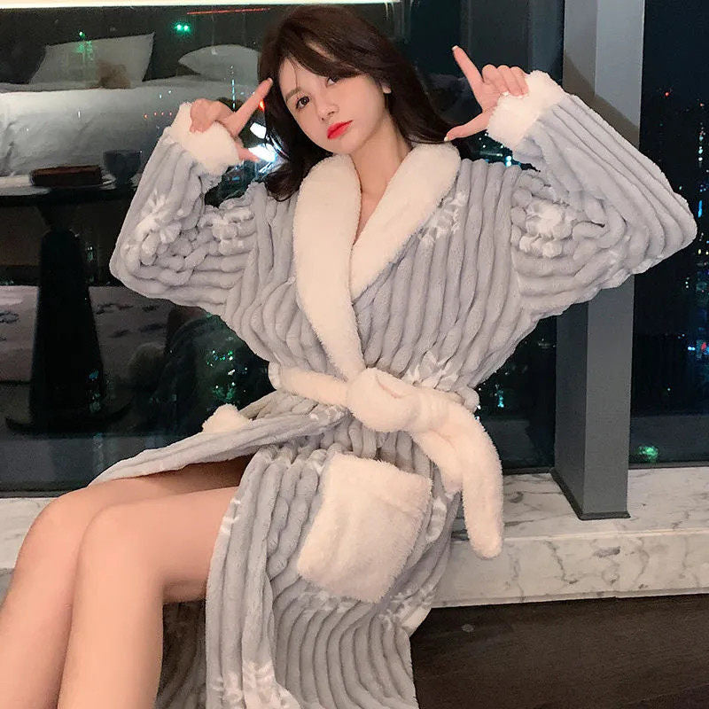 Women's Thickened Coral Fleece Long Robe with Cartoon Pattern Autumn Winter Cozy Nightgown