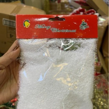 8 grams of foam powder to simulate snowflakes