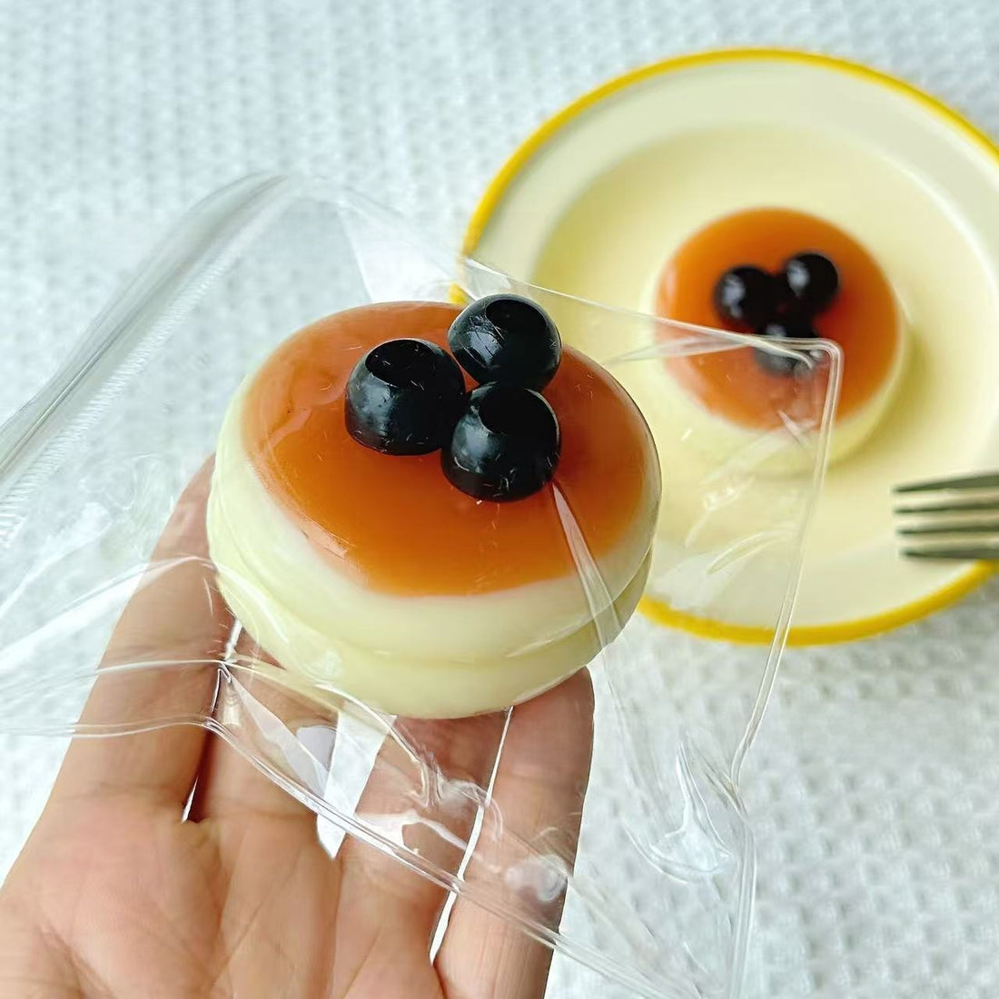 Cat face egg tart squishy toy, photo 7