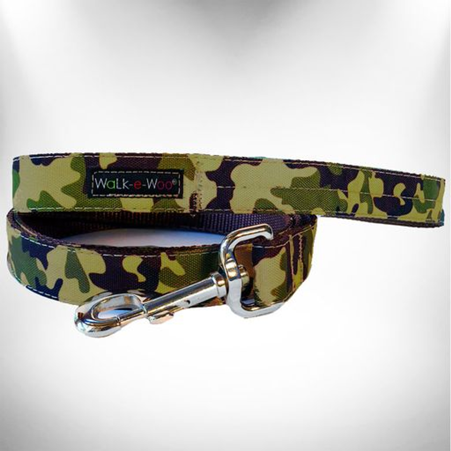 Walk-e-Woo Camo Dog Leash - 5 ft, Brown or Hot Pink