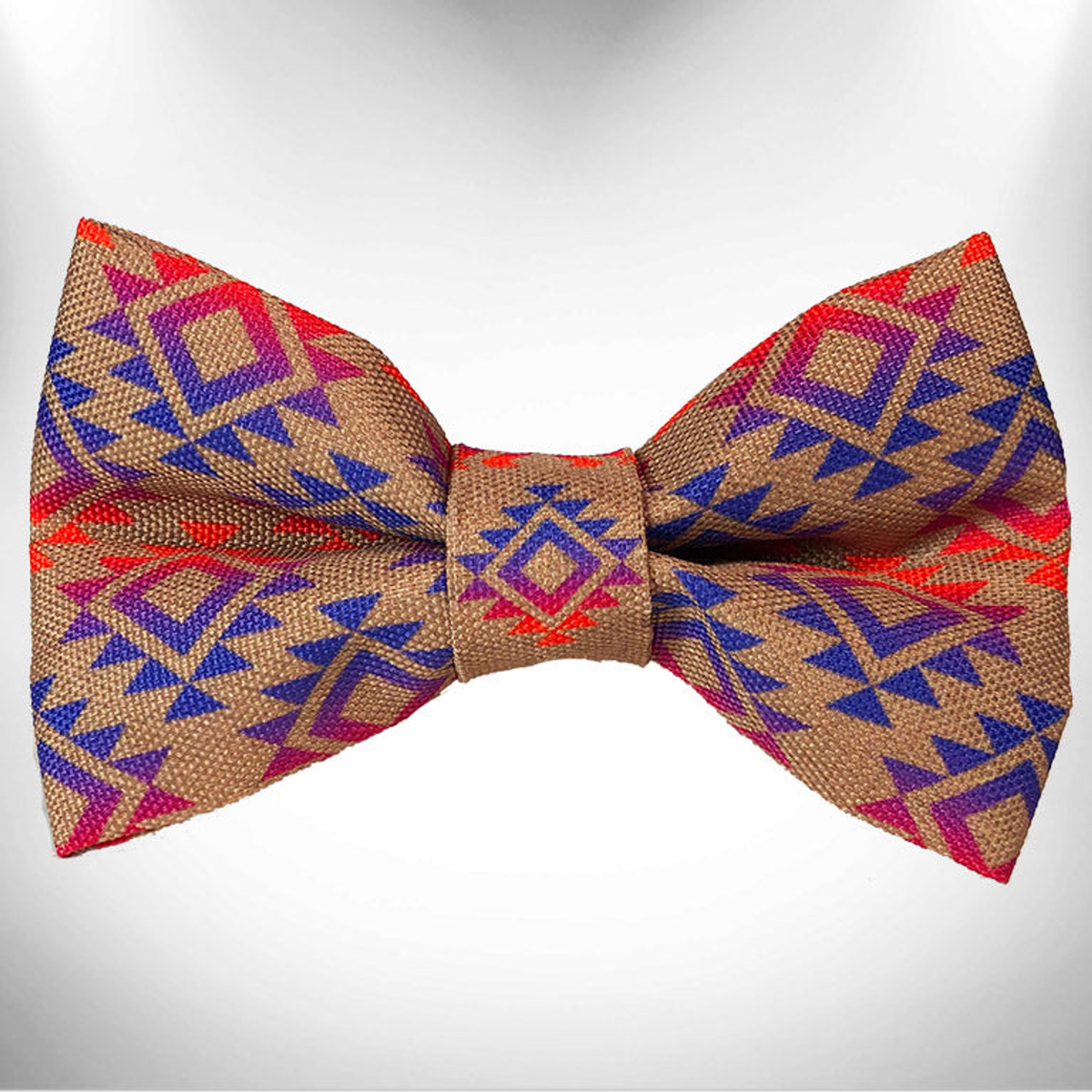 Walk-e-Woo Dog Bow Tie