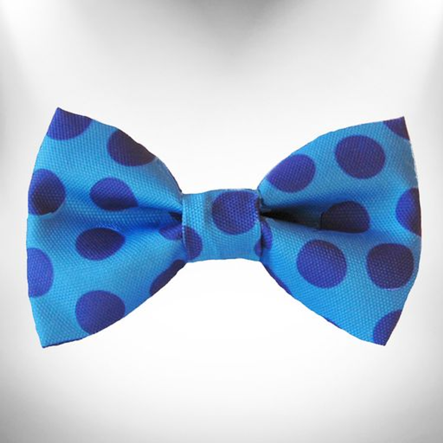 Walk-e-Woo Monotone Polka Dot Dog Bow Tie