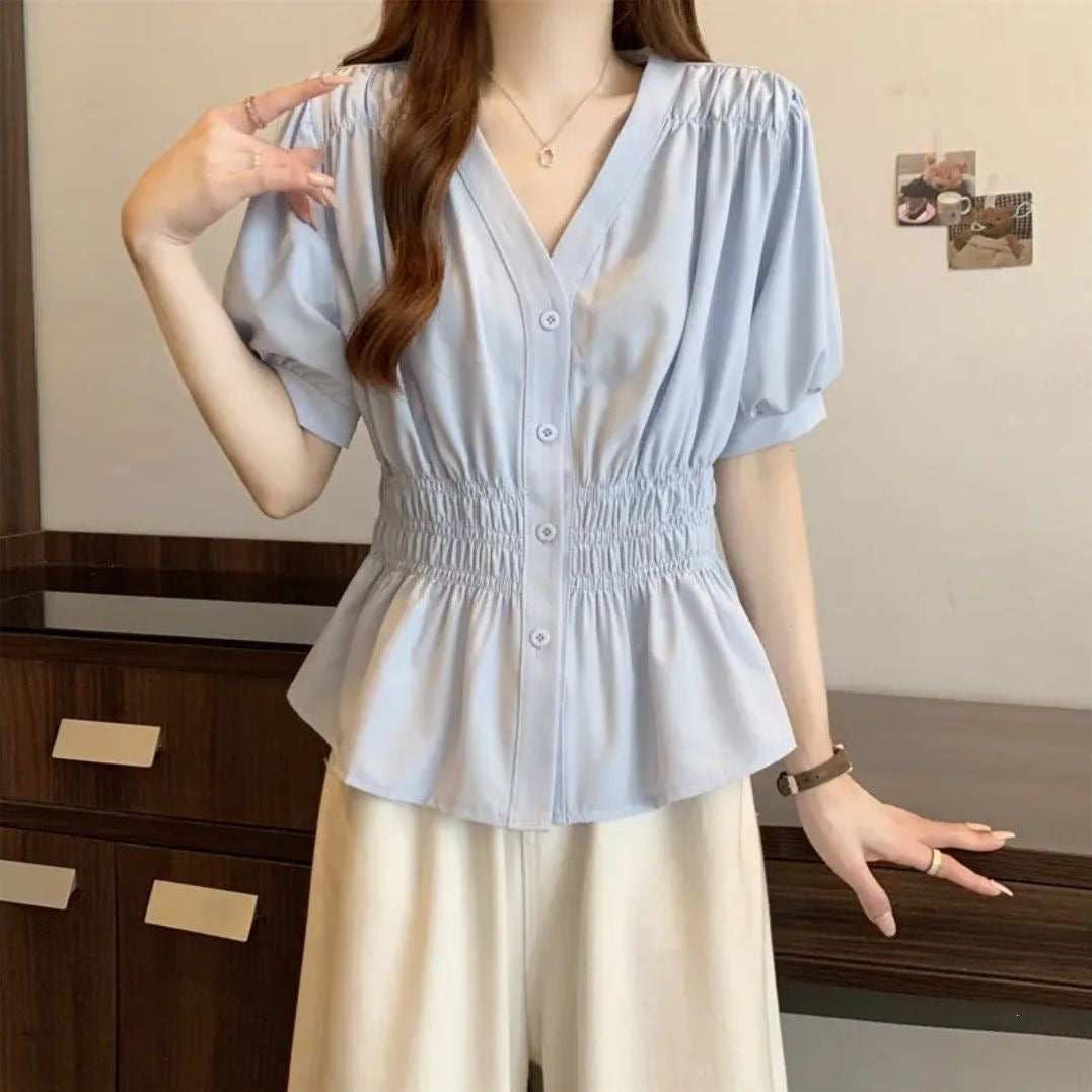 Solid-color short-sleeve shirt