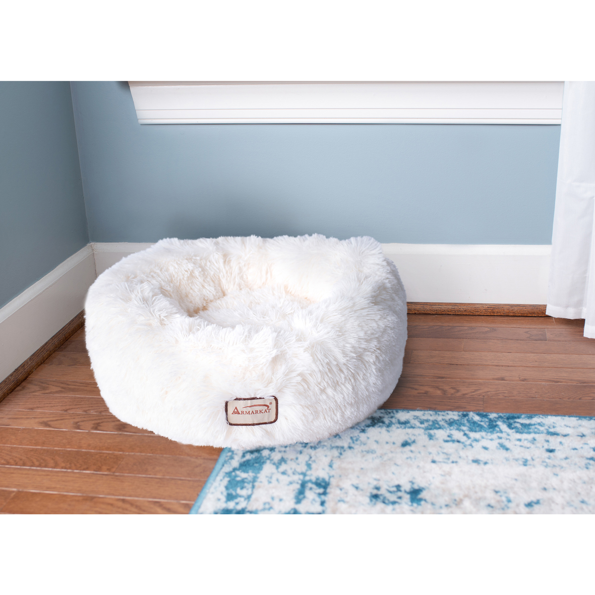 Armarkat Ultra Plush Cuddler Cat Bed
