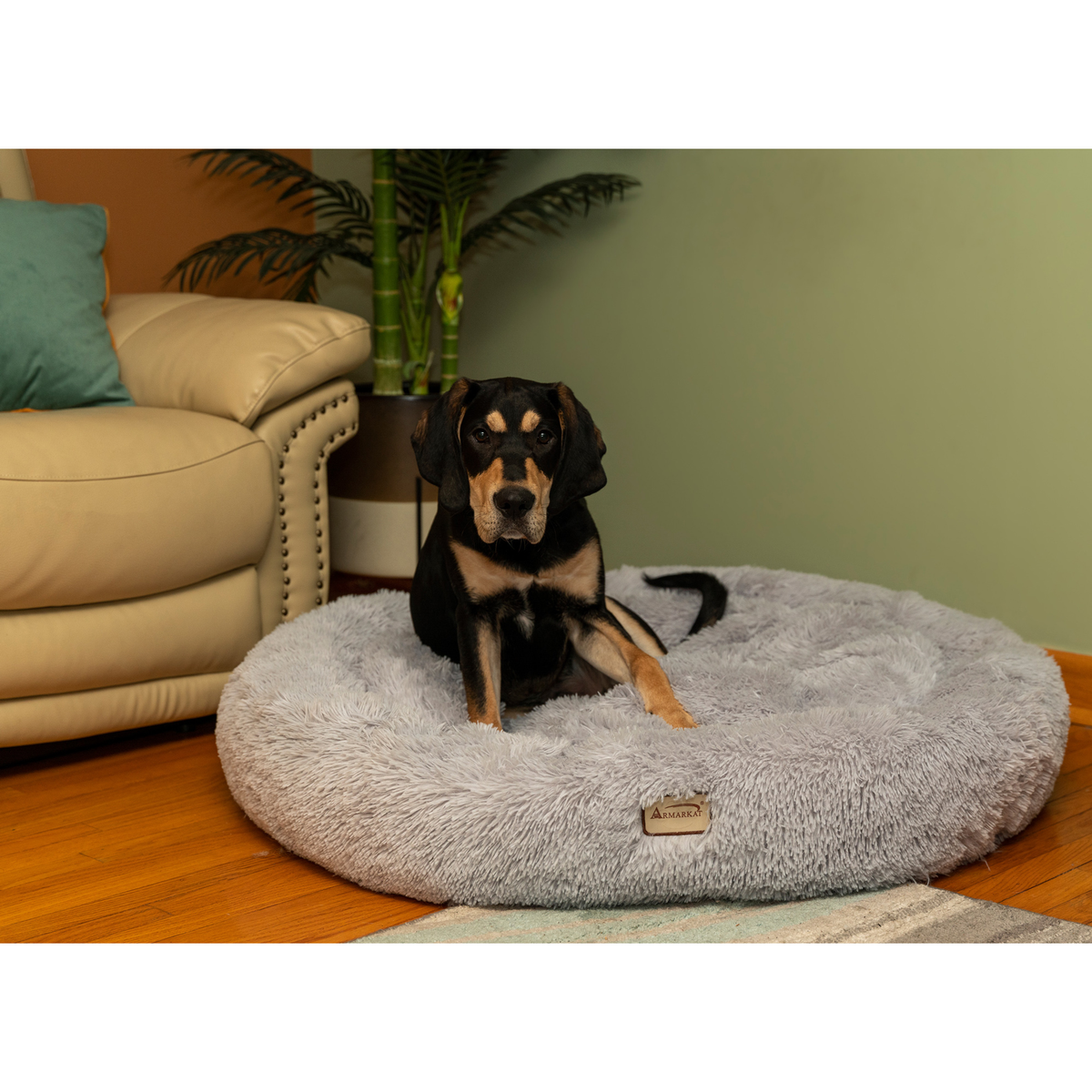Armarkat Extra Large Fluffy Round Cat Bed, Gray