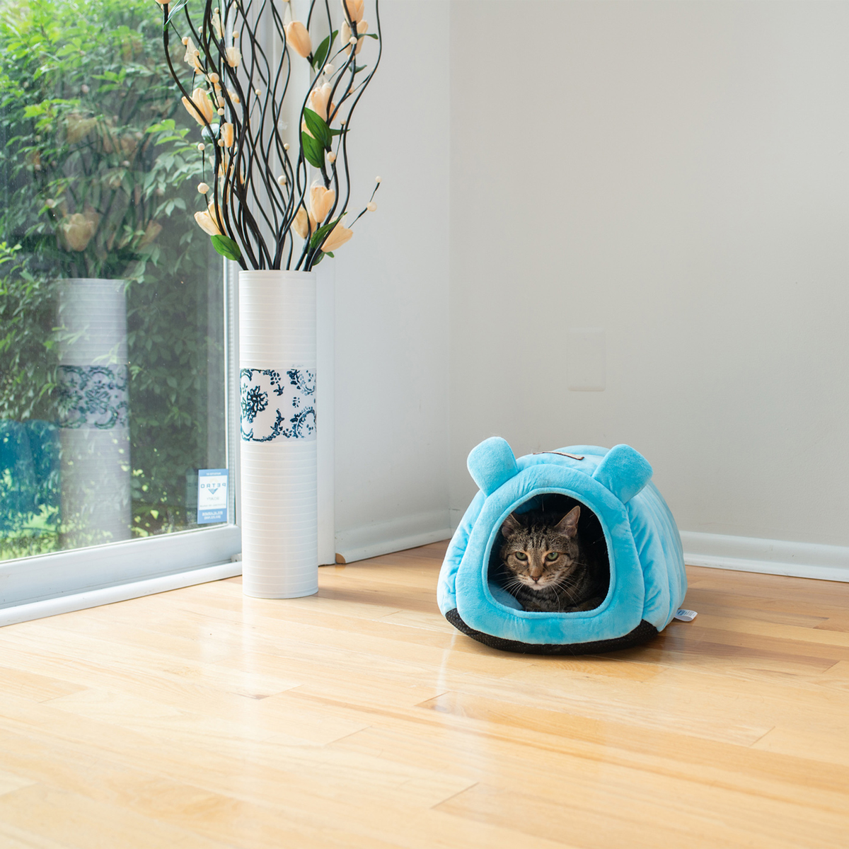 Armarkat Tube-Shape Cat Bed
