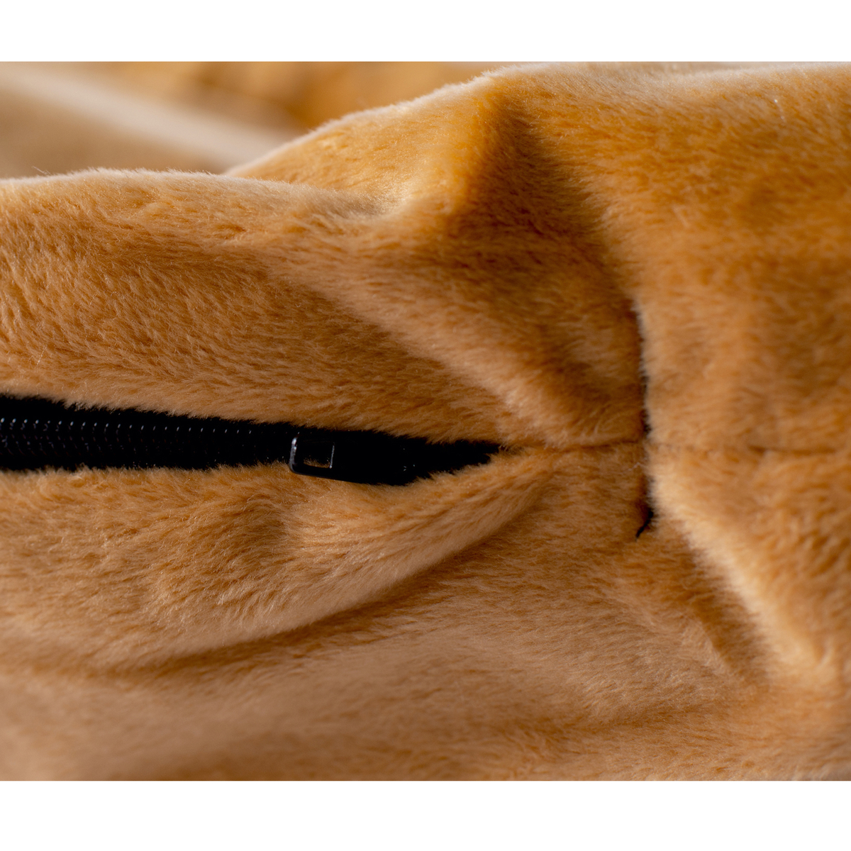 Armarkat Bolstered Ultra-Soft Pet Bed and Mat