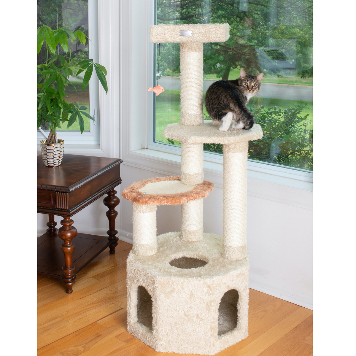 Armarkat khaki carpet cat condo