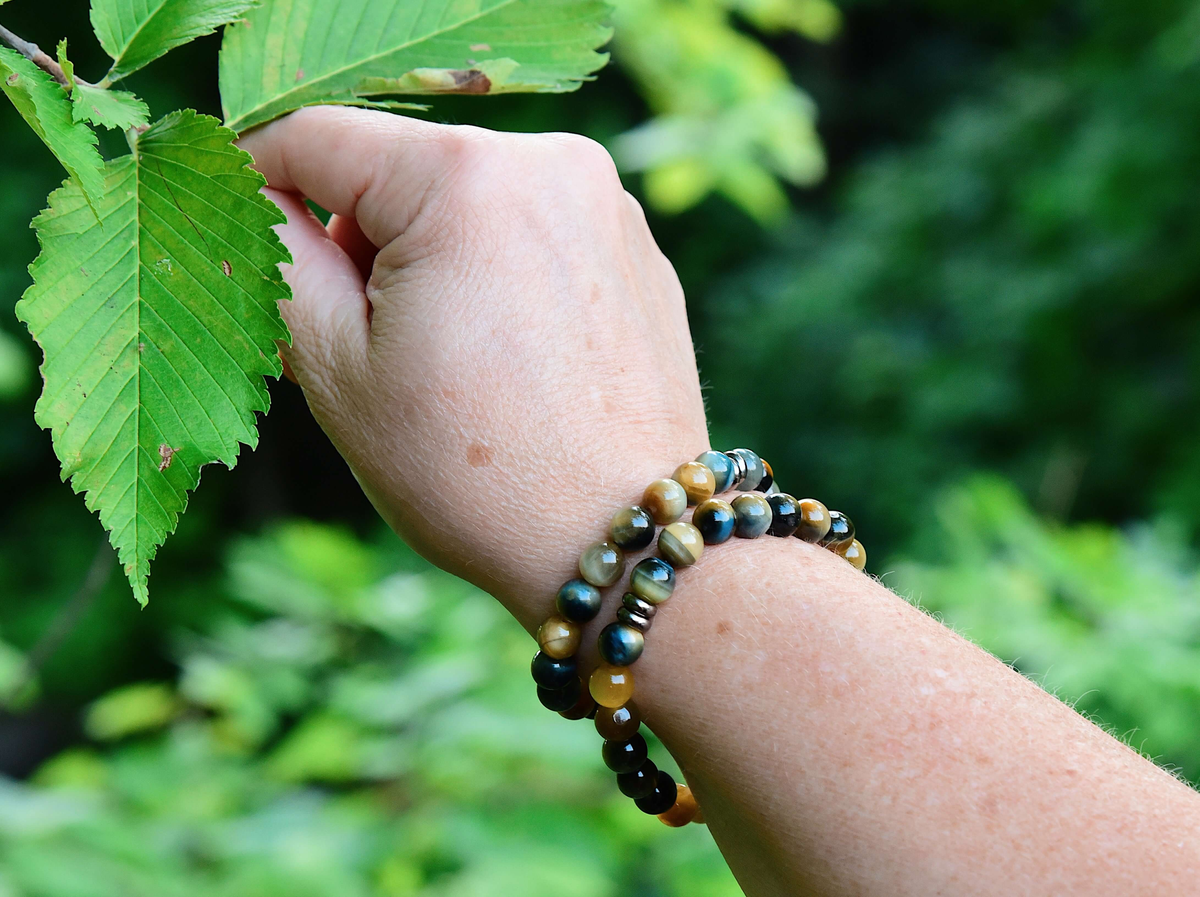 Blue and Blonde Tiger Eye Beaded Bracelet