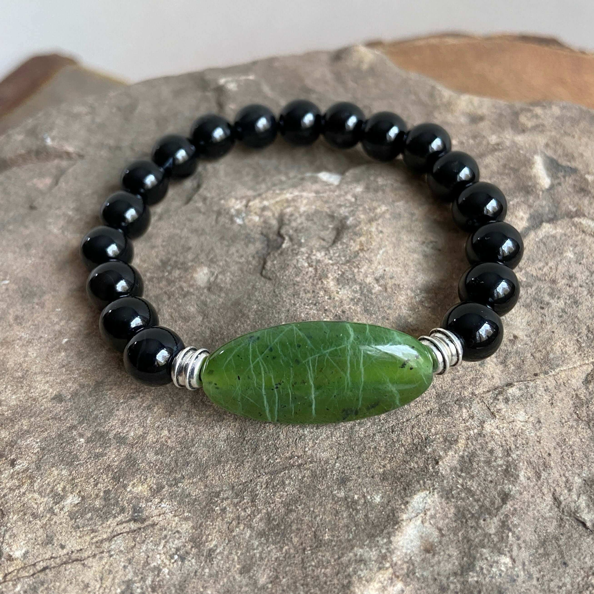 Green Jade Focal Stone Beaded Bracelet