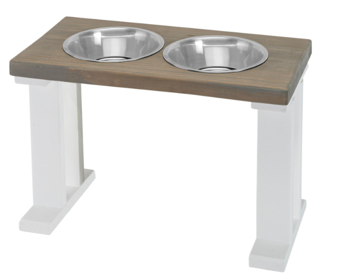 Bearwood Farmhouse 2-Bowl Elevated Dog Feeder