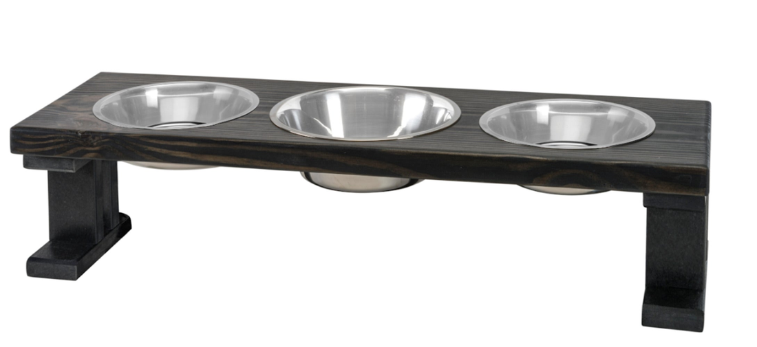 Bearwood Farmhouse 3-Bowl Elevated Dog Feeder