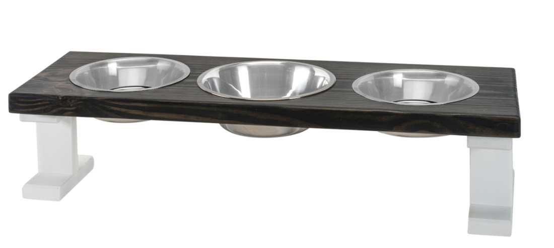Bearwood Farmhouse 3-Bowl Elevated Dog Feeder