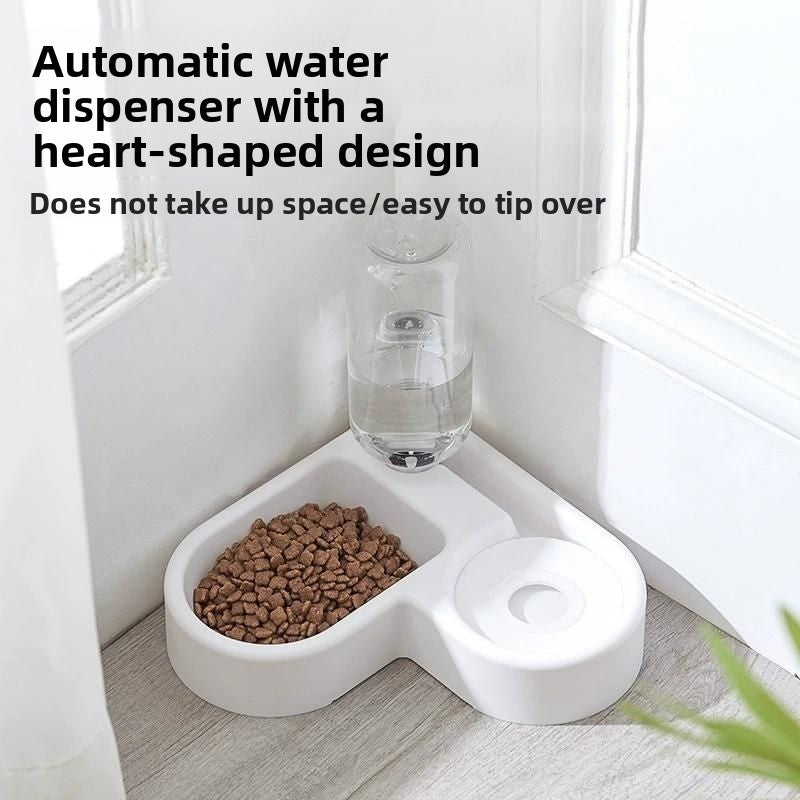 Heart-shaped white dual pet bowl with water dispenser, photo 2