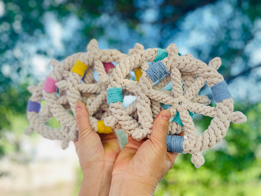 Handmade White Braided Rope Ship Wheel Dog Toy