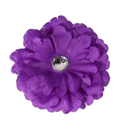 Daisy flower pet bow, hot pink, close-up
