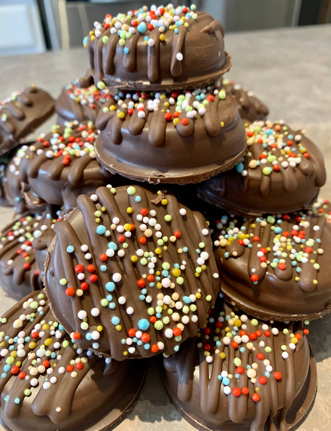 The Decadent Oreo — Dog Treats (Case of 12)