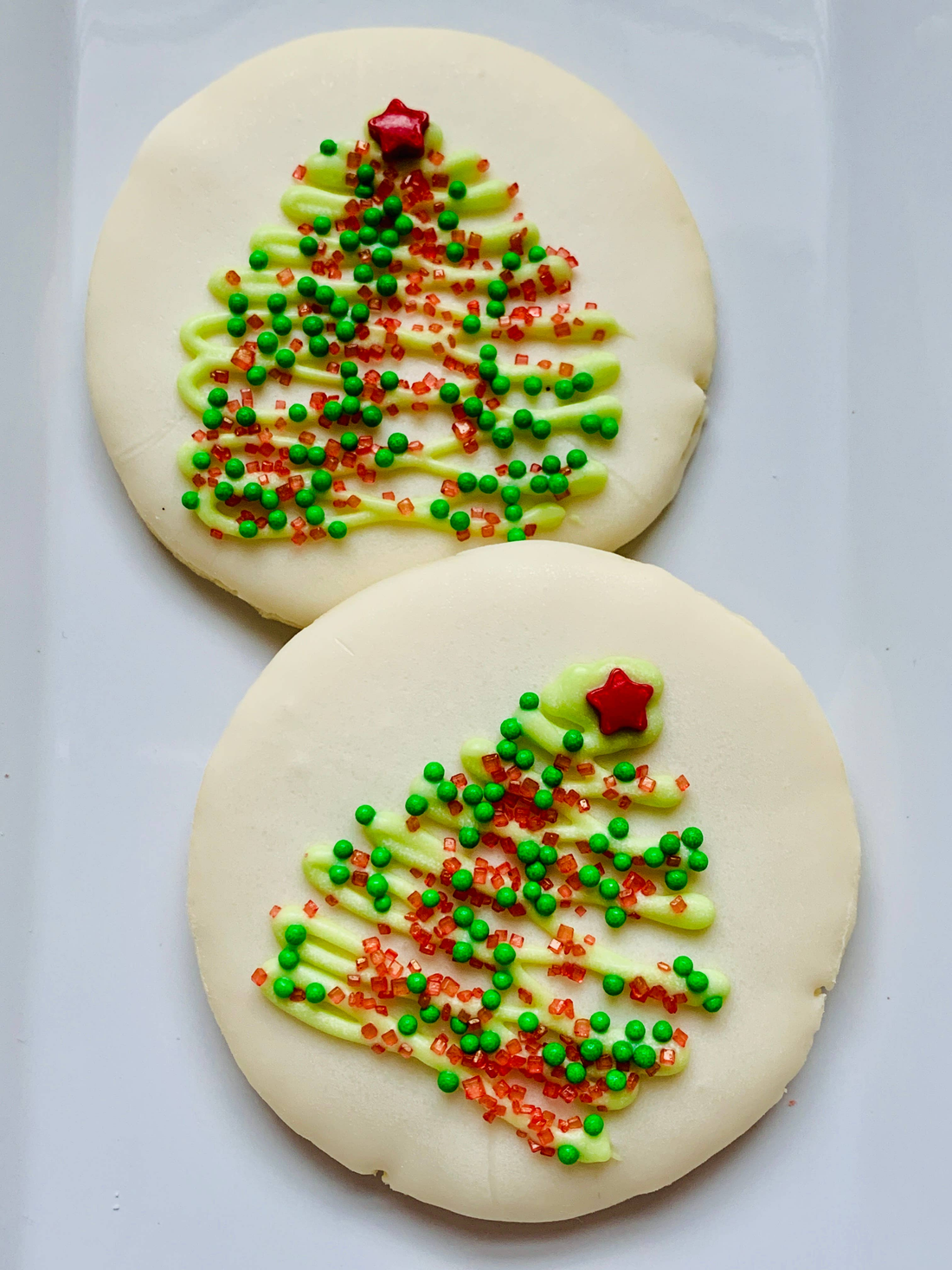 Christmas Tree — Dog Treats (Case of 12)