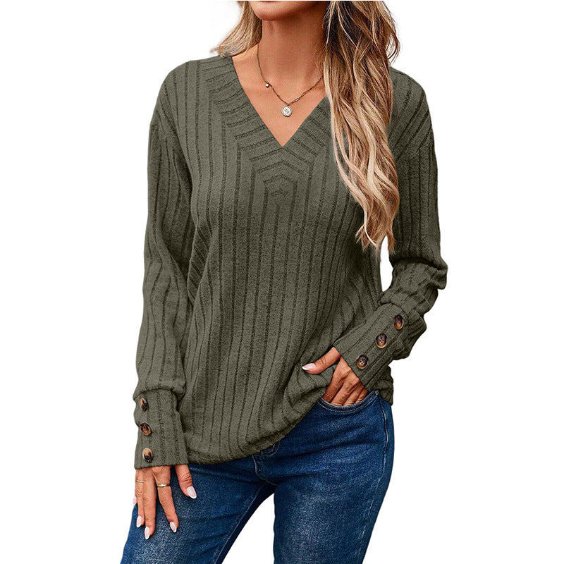 Women's long sleeve V-neck shirt